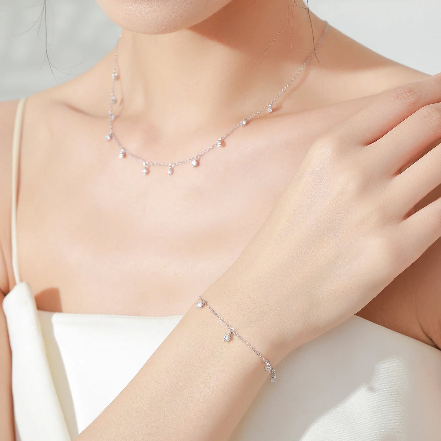 Luna Glow Zircon Pendant