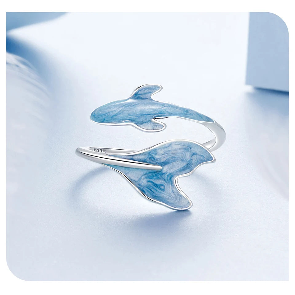 Pearl Dive Dolphin Pendant